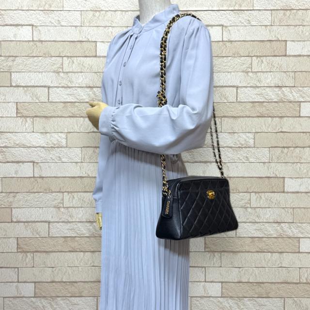 シャネル マトラッセ ショルダーバッグ キャビアスキン ブラック