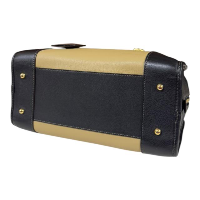 ロエベ アマソナ28 ハンドバッグ レザー 352.69LA03 ベージュ レディース LOEWE  中古 R&Kリサイクルキング