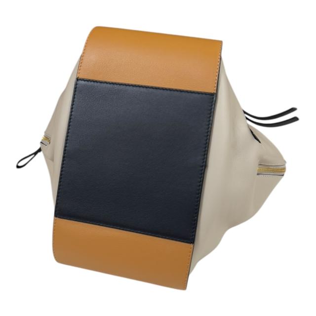 ロエベ ハンモック スモール ショルダーバッグ レザー 387.30PS35 ベージュ レディース LOEWE  中古 R&Kリサイクルキング