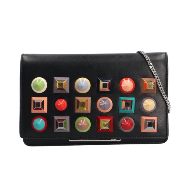 フェンディ マルチスタッズ ショルダーバッグ レザー 8M0346 ブラック レディース FENDI  中古 R&Kリサイクルキング