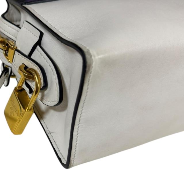 プラダ ショルダーバッグ レザー 1BH049 ホワイト レディース PRADA
