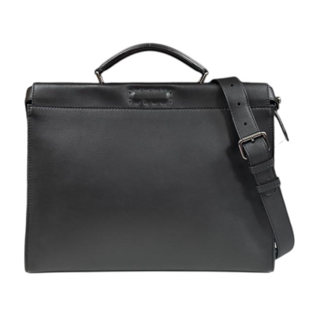 フェンディ ピーカブー フィット セレリア ショルダーバッグ レザー 7VA406 ブラック メンズ FENDI 中古 R&Kリサイクルキング