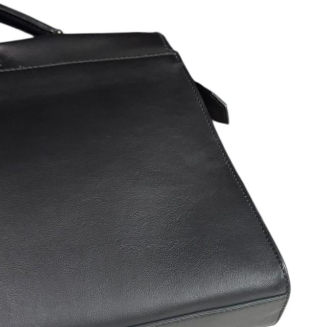 フェンディ ピーカブー フィット セレリア ショルダーバッグ レザー