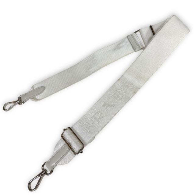 プラダ Re-Edition 2005 ショルダーバッグ レザー 1BH204 ホワイト