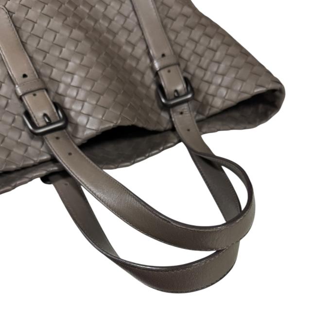 ボッテガヴェネタ イントレチャート トートバッグ レザー 270917 グレー ユニセックス BOTTEGAVENETA  中古 R&Kリサイクルキング ボッテガヴェネタ イントレチャート トートバッグ レザー 270917