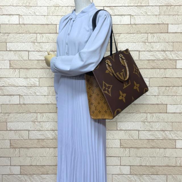 VANS X Riroo バンス ショルダーバッグ RABBIT CHECK HOBO BAG