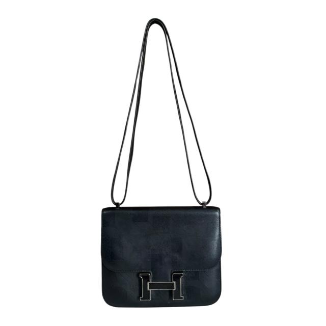 エルメス インプリメ《On a Summer Day》 コンスタンスIII 18 ショルダーバッグ ブラック レディース HERMES  中古 R&Kリサイクルキング