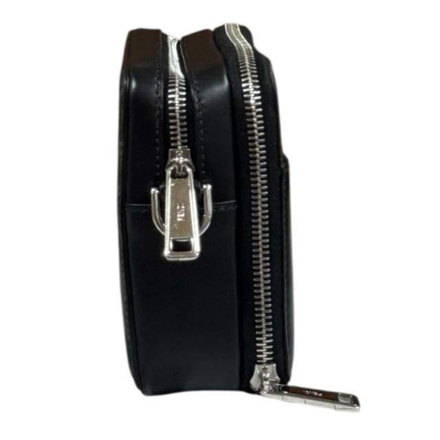 フェンディ スクエアFF カメラケース ショルダーバッグ レザー 7M0357 AFF2 F0GXN ブラック メンズ FENDI 中古 R&Kリサイクルキング_3