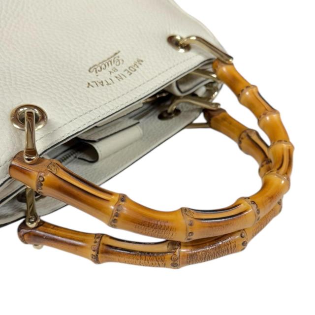 グッチ バンブー ショルダーバッグ レザー 336032 ホワイト レディース