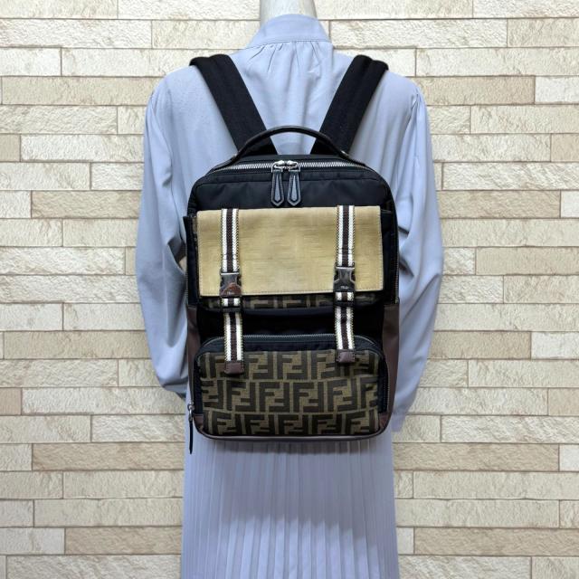 フェンディ ズッカ リュック・デイパック ナイロン 7VZ047 メンズ FENDI 中古 R&Kリサイクルキング_1