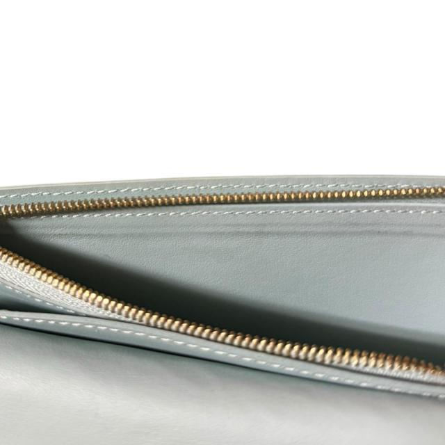 ルイヴィトン ヴェルティカルウォレット トリヨン 長財布 トリヨンレザー M81367 レディース LOUIS VUITTON 中古 R&Kリサイクルキング