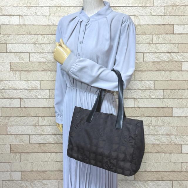 シャネル トートPM ニュートラベル トートバッグ ナイロンジャガード A20457 ブラウン レディース CHANEL 中古 R&Kリサイクルキング_1