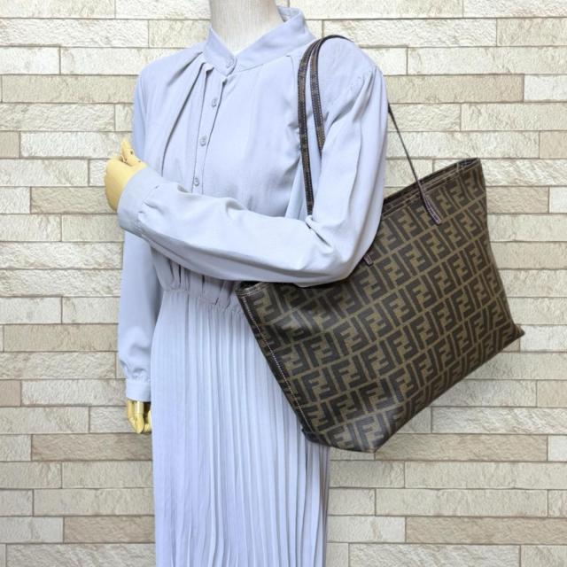 フェンディ ショッピング ロールバッグ ズッカ トートバッグ PVCコーティングキャンバス 8BH185 ブラウン レディース FENDI 中古 R&Kリサイクルキング_1