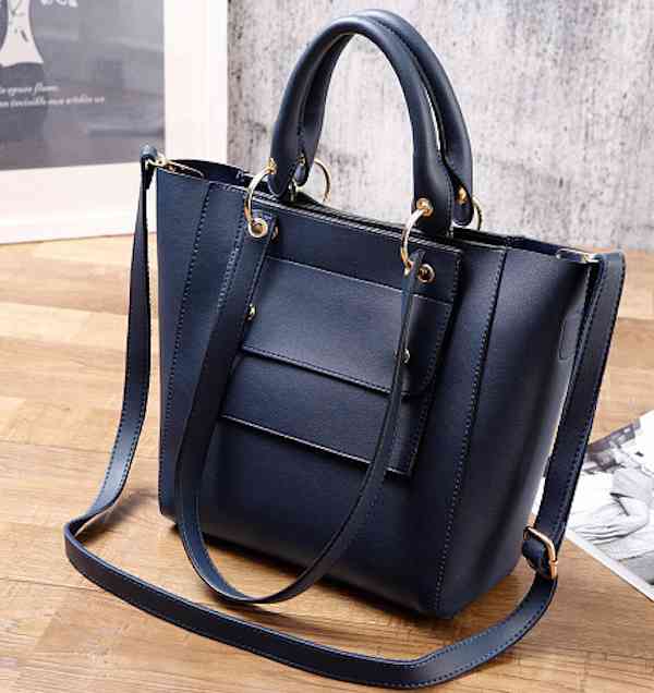 ハンドバッグ レディース ミニバッグ 秋 夏 黒 本革 軽い トートバッグ 人気 斜めがけ ミニショルダーバッグ ミニ カジュアル トート 冬 ブランド 春 レザー革 小さめ ミニトートバッグ おしゃれ ワンマイルバッグ ショルダーバッグ 財布 ランキング ブランド bag-1038の通販は