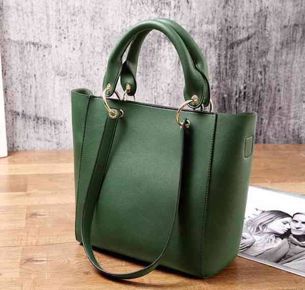 ハンドバッグ レディース ミニバッグ 秋 夏 黒 本革 軽い トートバッグ 人気 斜めがけ ミニショルダーバッグ ミニ カジュアル トート 冬 ブランド 春 レザー革 小さめ ミニトートバッグ おしゃれ ワンマイルバッグ ショルダーバッグ 財布 ランキング ブランド bag-1038の通販は