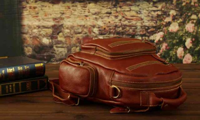 リュック レディース 撥水 通勤用 PC 黒 バッグ 夏 レザー 軽い ビジネス 2WAY ブランド かわいい 小さめ 防水 代 大きめ おしゃれ アウトドア 春 四角 パソコン A4 50代 大人 冬 本革 40 軽量 3WAY 秋 大容量 ノートPC 通勤 革 人気 通学 ブランド ランキング bag-695の通販は