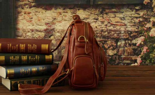 リュック レディース 撥水 通勤用 PC 黒 バッグ 夏 レザー 軽い ビジネス 2WAY ブランド かわいい 小さめ 防水 代 大きめ おしゃれ アウトドア 春 四角 パソコン A4 50代 大人 冬 本革 40 軽量 3WAY 秋 大容量 ノートPC 通勤 革 人気 通学 ブランド ランキング bag-695の通販は