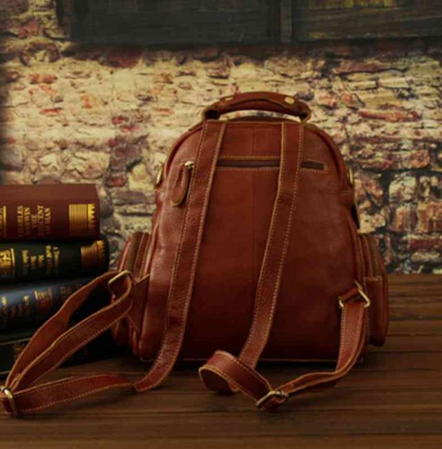 リュック レディース 撥水 通勤用 PC 黒 バッグ 夏 レザー 軽い ビジネス 2WAY ブランド かわいい 小さめ 防水 代 大きめ おしゃれ アウトドア 春 四角 パソコン A4 50代 大人 冬 本革 40 軽量 3WAY 秋 大容量 ノートPC 通勤 革 人気 通学 ブランド ランキング bag-695の通販は