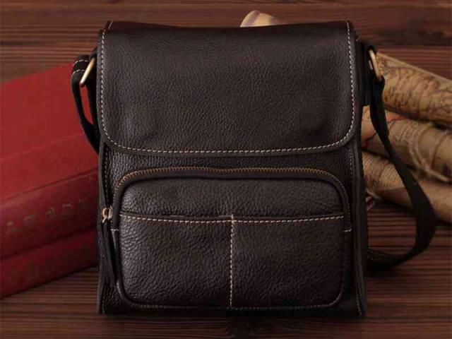 ショルダーバッグ レディース 人気 軽い 春 斜めがけ 冬 縦長 黒 2ウェイ カジュアル 帆布 ミニ 小さめ ナイロン 秋 軽量 大容量 レザー 大きめ 赤 旅行 本革 バッグ 40代 ブランド 夏 トートバッグ 大人 A4 2WAY 革 レザー スポーティー ランキング ブランド bag-740の通販は 11,353円