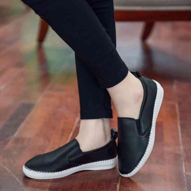 スリッポン スニーカー 4E 疲れない ローファー 春 レディース 軽量 新作 5E グレー 黒 ブランド 雪道 冬 シューズ キルティング 白 24.5 あったか ピンク 秋 軽い ボア おしゃれ 3E 革 ハイカット 厚底 幅広 レザー 夏 靴 歩きやすい 本革 ブランド ランキング shs-224の通販は 4,694円