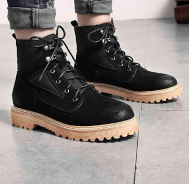 ブーツ レディース 軽量 厚底 防寒 兼用 防水 レースアップ 4E 軽い スニーカー ショート ウォーキング ヒール 歩きやすい きれいめ ミドル丈 ローヒール 夏 暖かい おしゃれ 撥水 雨 シューズ 春 冬 ミドル 秋 滑らない ロング フロント ブランド ランキング shs-500の通販は 6,660円