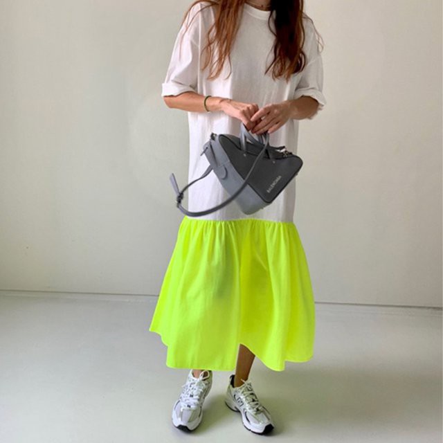 ワンピース レディース Tシャツワンピ ロング丈 半袖 ネオンカラー 異素材ドッキング ラウンドカラー 無地 オーバーサイズ カジュアルの通販は 5,598円