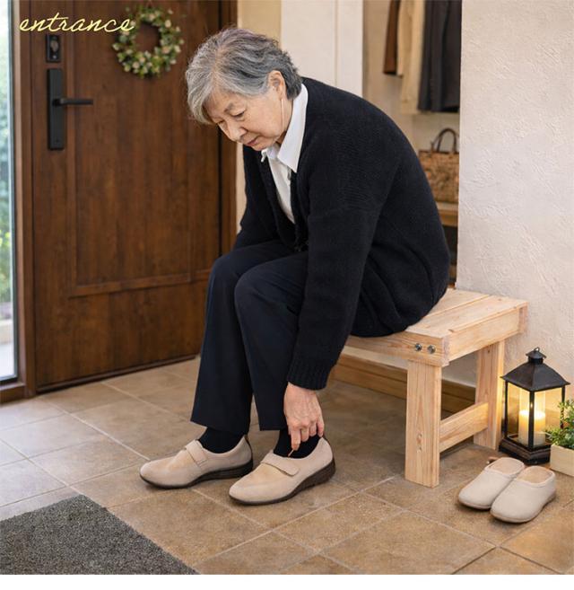 桧涼み台 国産 幅78糎 奥ふかさ36糎 高さ38糎 生まれながら木 木製涼み台 自然的 北欧 和風 入り口・入口 縁側 庭 涼み台 居敷き 居敷き イス 日本製(代引不可)【貨物輸送無料】