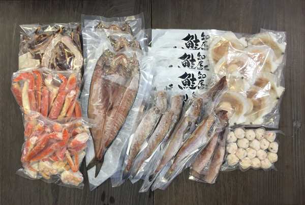 北海道 海鮮浜焼きセット 食品 ギフト プレゼント 贈答 熨斗 のし 贈り物 記念日 お祝い 冠婚葬祭 内祝 御祝 無地 出産内祝 結婚内祝 御