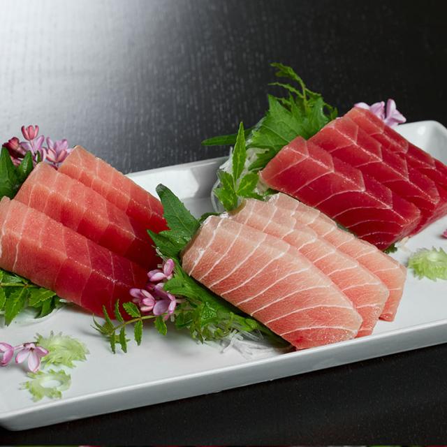 神奈川 「三浦三崎」 目鉢まぐろの詰合せ 食品 ギフト プレゼント 贈答 熨斗 のし 贈り物 記念日 お祝い 冠婚葬祭 内祝 御祝 御見舞 快気祝 御仏前 志 お供 御歳暮 御中元(代引不可)【送料無料】 6,511円