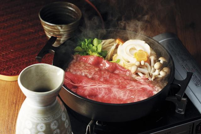 佐賀牛肩ロースすき焼き Bセット ギフト 産直 ご当地グルメ 熨斗 贈り物 新生活 お祝い お取り寄せ のし対応 プレゼント 誕生日(代引不可)【送料無料】