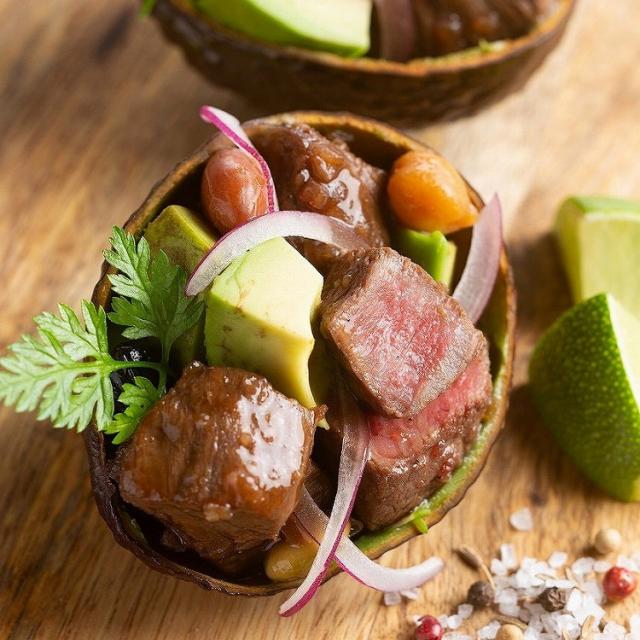 兵庫 神戸肉バル 「バルティロ」 赤ワインに漬け込んだひとくちステーキ 食品 ギフト プレゼント 贈答 熨斗 のし 贈り物 記念日 お祝い 冠婚葬祭 内祝 御祝 無地 出産内祝 結婚内祝 御見舞(代引不可)【送料無料】の通販は