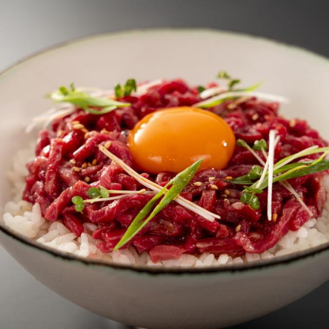 父の日 お中元 岡山 黒毛和牛生ハムユッケ丼セット 400g ギフト 産直 ご当地グルメ 熨斗 贈り物 のし対応 (代引不可)【送料無料】