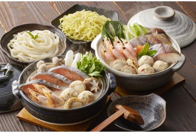 石狩鍋&海鮮ちゃんこ鍋 食べ比べセット 鍋セット ギフト 産直 ご当地グルメ 熨斗 贈り物 新生活 お祝い お取り寄せ のし対応(代引不可)【送料無料】_1