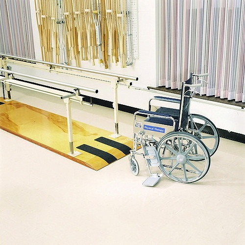 3M セーフティ・ウォーク タイプC 150mmX18m グレー CGRA150X18 梱包用品 テープ用品 すべり止めテープ(代引不可)【送料無料】_2
