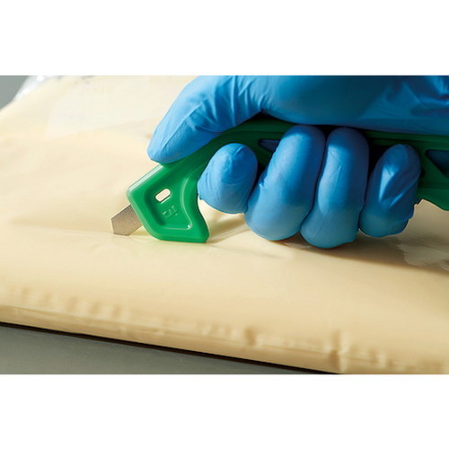 貝印カミソリ 異物混入対策スリットナイフ(ブルー)100本入 750BH0844 貝印カミソリ(株) ハサミ・カッター・鋸 特殊用途カッター(代引不可)【送料無料】の通販は