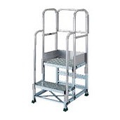 TRUSCO アルミ製作業用踏台 縞板タイプ 2段 高サ0.6m 天板寸法600×400 段高300mm フルセット手スリ付キ TRUSCO TSFC266TF300 工事 照明用品 はしご 脚立 作業台(代引不可)【送料無料】の通販は