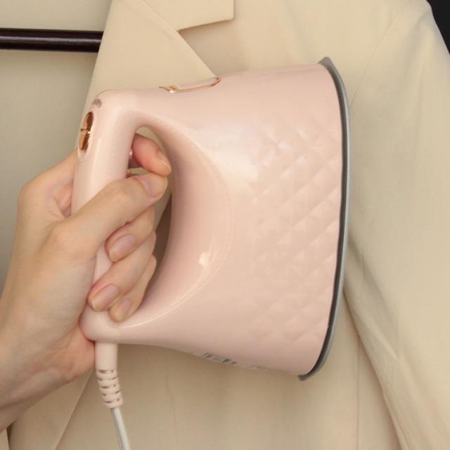 アビテラックス 衣類スチーマー AIS-P ピンク アイロン ハンディ 除菌 スチームアイロン ハンドアイロン ハンガーのままアイロンがけ 小型 コンパクト【送料無料】の通販は 5,899円