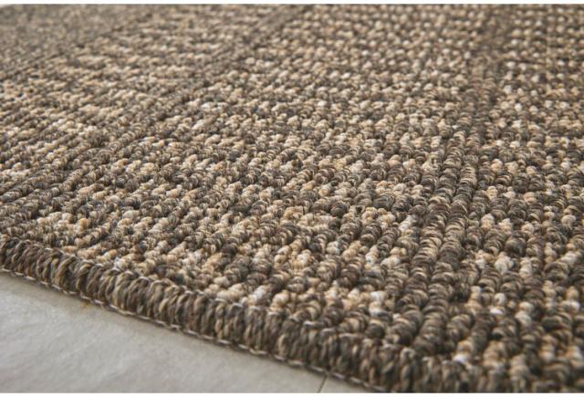 ラグ ブレイド 140×200cm カーペット 国産 日本製 ラグマット 屋外 ベランダ バルコニー 防炎 透水 対光 防カビ 遊び毛防止 シンプル ナチュラル 北欧 ブラック ブラウン 無地 ペット(代引不可)【送料無料】