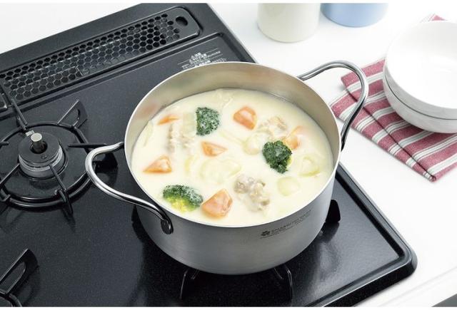日本製 燕三条 両手鍋20cm(代引不可)【送料無料】 両手鍋