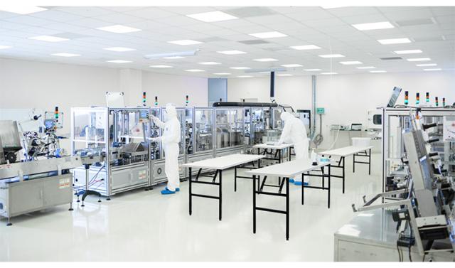 【※法人様限定販売】 テーブル 折りたたみ作業台 180×60cm 折りたたみテーブル ワークテーブル 作業テーブル 軽量 テーブル 工場 施設(代引不可)【送料無料】の通販は