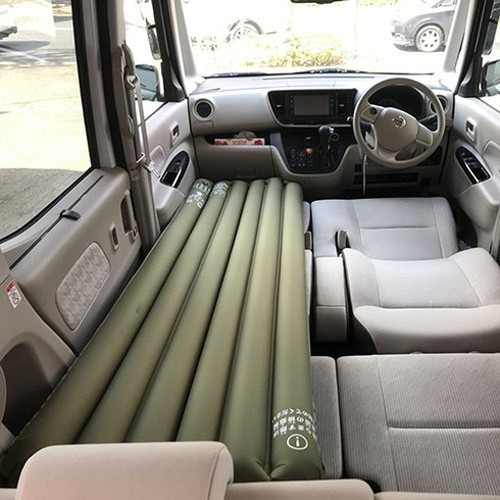 イガラシの折りたたみ簡易ベッドと ポンプインエアーマットのセット