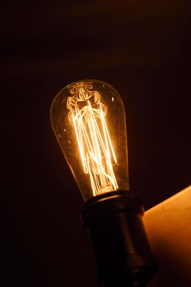 照明 ライト LED対応 北欧 白熱電球 エジソン電球 クリスマス 洋風 電球付き おしゃれ かわいい スタンドライト 間接照明 高さ151cm 黒 シェード フットスイッチ シンプル 新生活(代引不可)【送料無料】_6