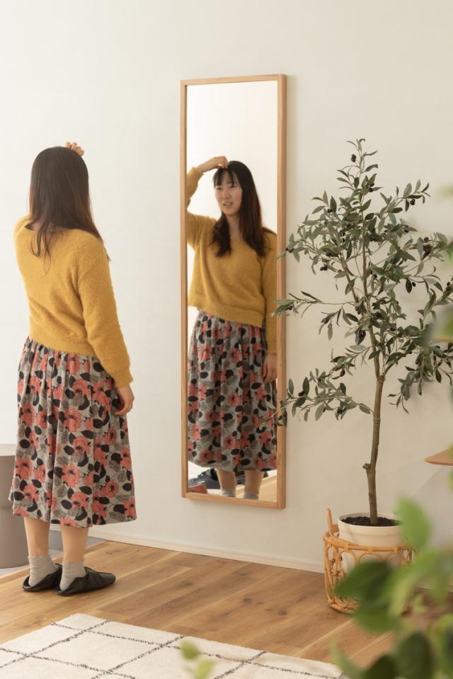 鏡 ミラー スリム スタンドミラー おしゃれ 全身ミラー 姿見 全身鏡 壁掛けミラー ウォールミラー オーク オーク無垢材 北欧 ナチュラル シンプル モダン 飛散防止 省スペース 一人暮らし ワンルーム(代引不可)【送料無料】_3