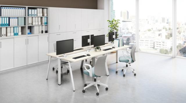 【メーカー直送】 コクヨ デスク リーン LEAN 平机 本体色 ブラック 天板色 ナチュラル(代引不可)【送料無料】の通販は