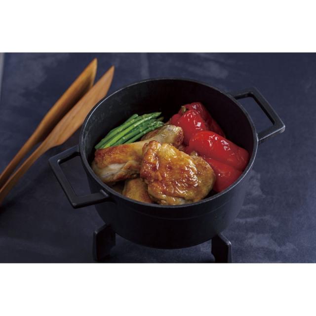 未使用】LAVAラウンドキャセロール24cmシャイニーブラックLV0079 LAVA