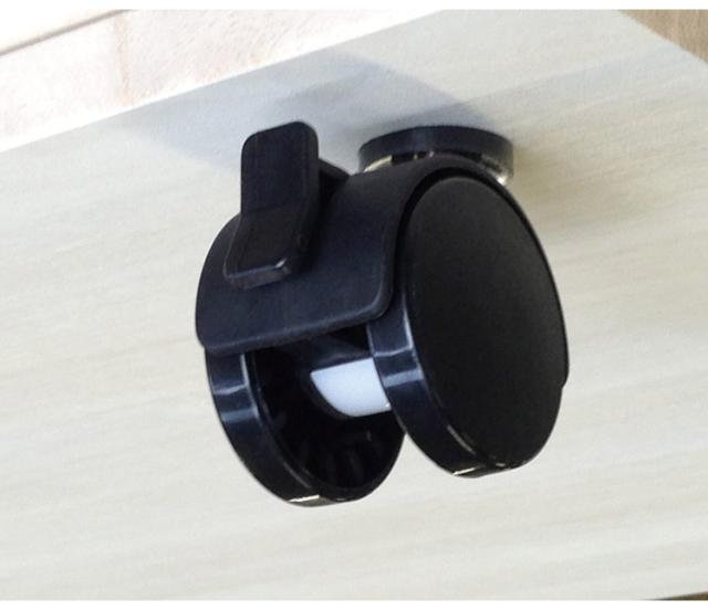 日本製 柿渋染め総桐チェスト7段 タンス 箪笥 キャスター付き 桐材 手塗り 経年変化 高級感(代引不可)【送料無料】の通販は