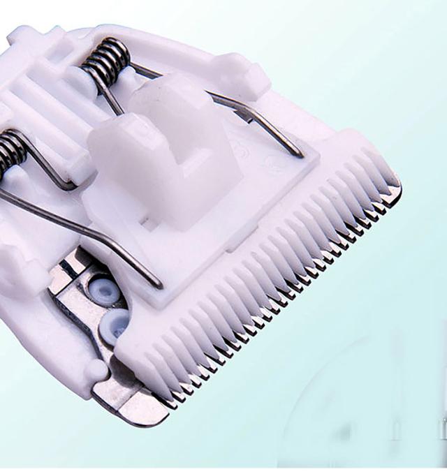 吸引する充電式バリカン 軽量 コードレス セラミック刃 静音設計 吸引