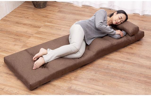 折りたたみベッド リクライニング 完成品 折り畳み コンパクト 来客用 ベッド チェア 枕・ごろ寝座布団 リクライニングベッド ブラウン ネイビー カウチベッド 布団を外せる(代引不可)【送_1