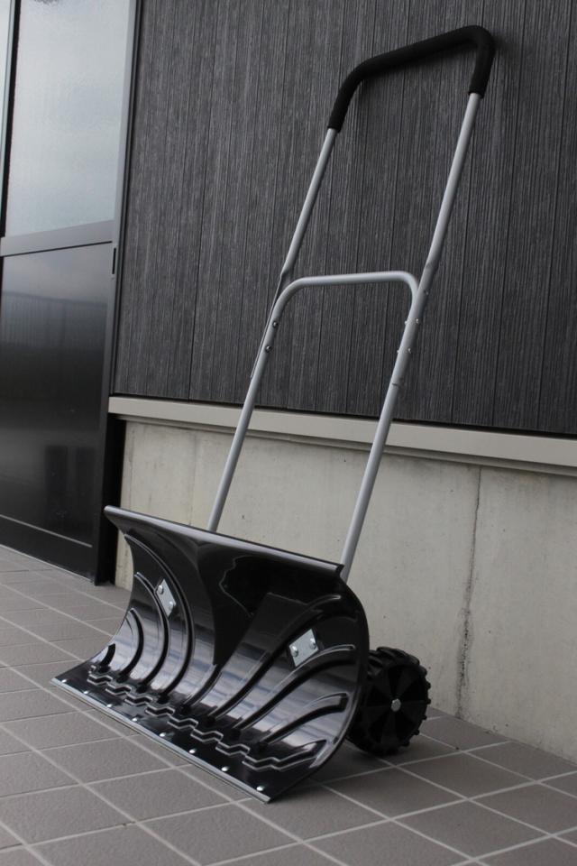 雪かきショベル 車輪付き 幅74×奥行70×高さ110㎝ 手動式 スノー