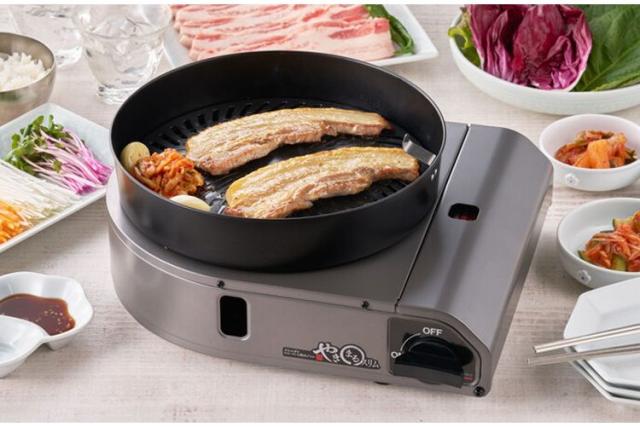 グリル グリルプレート 焼肉グリル 日本製 国産 スモークレス ホットプレート 焼肉プレート 減煙 無煙 トングセット カセットガス フッ素加工 おうち焼肉 家庭用 キッチン ホームパーティー用(代引不可)【送料無料】_2